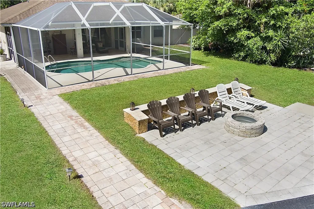 6761 Golden Gate Parkway Naples FL 34105