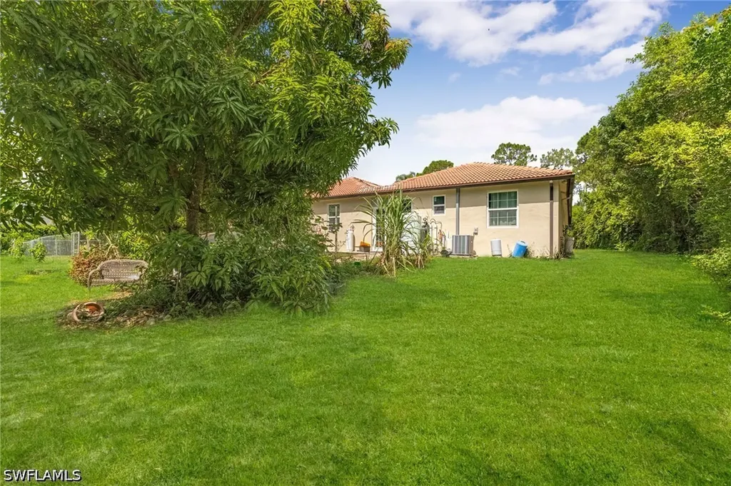1030 21st Street SW Naples FL 34117
