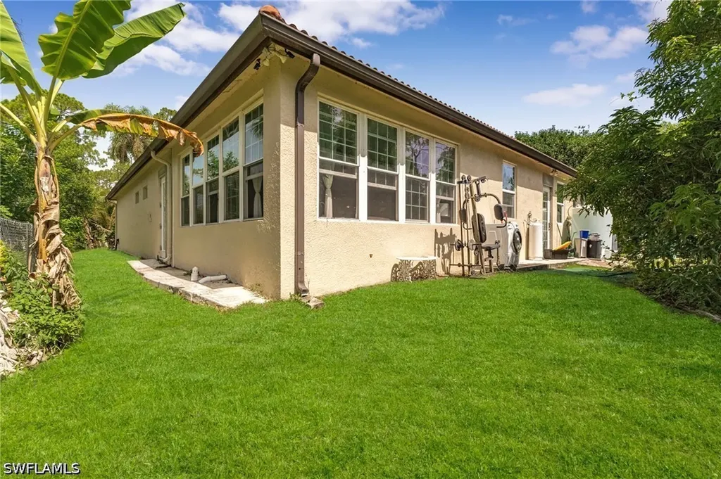 1030 21st Street SW Naples FL 34117