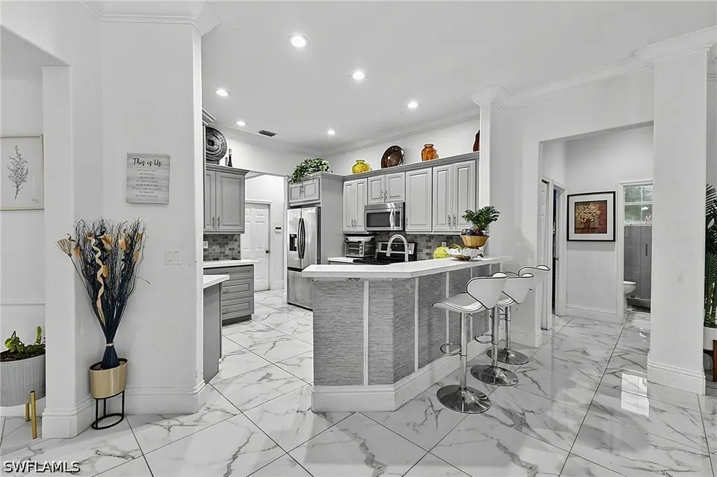 1030 21st Street SW Naples FL 34117