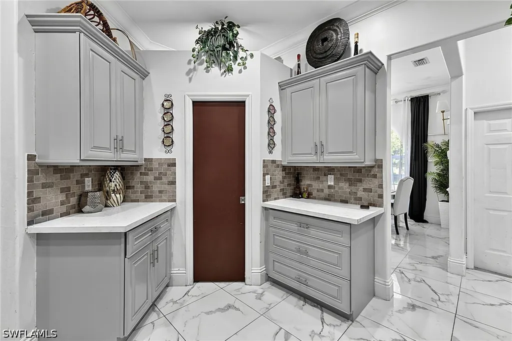 1030 21st Street SW Naples FL 34117
