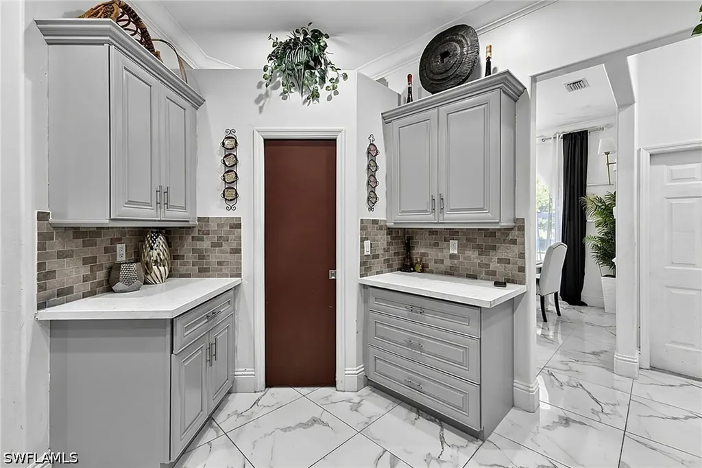 1030 21st Street SW Naples FL 34117