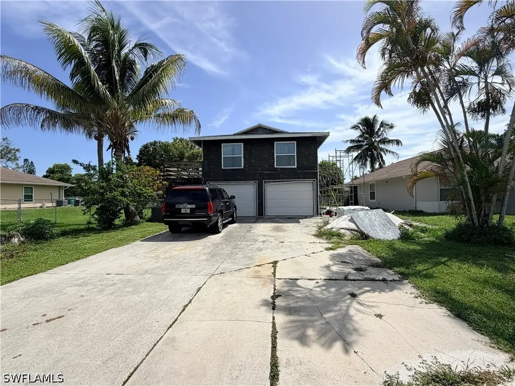 125 4th Street Naples FL 34113