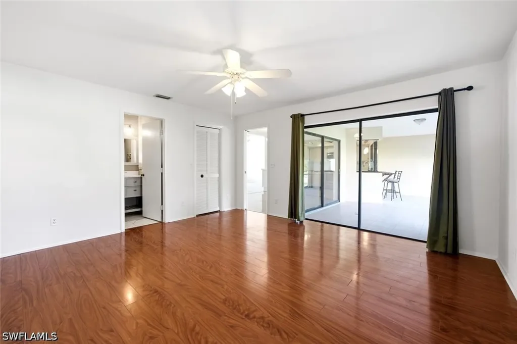 102 Round Key Circle Naples FL 34112