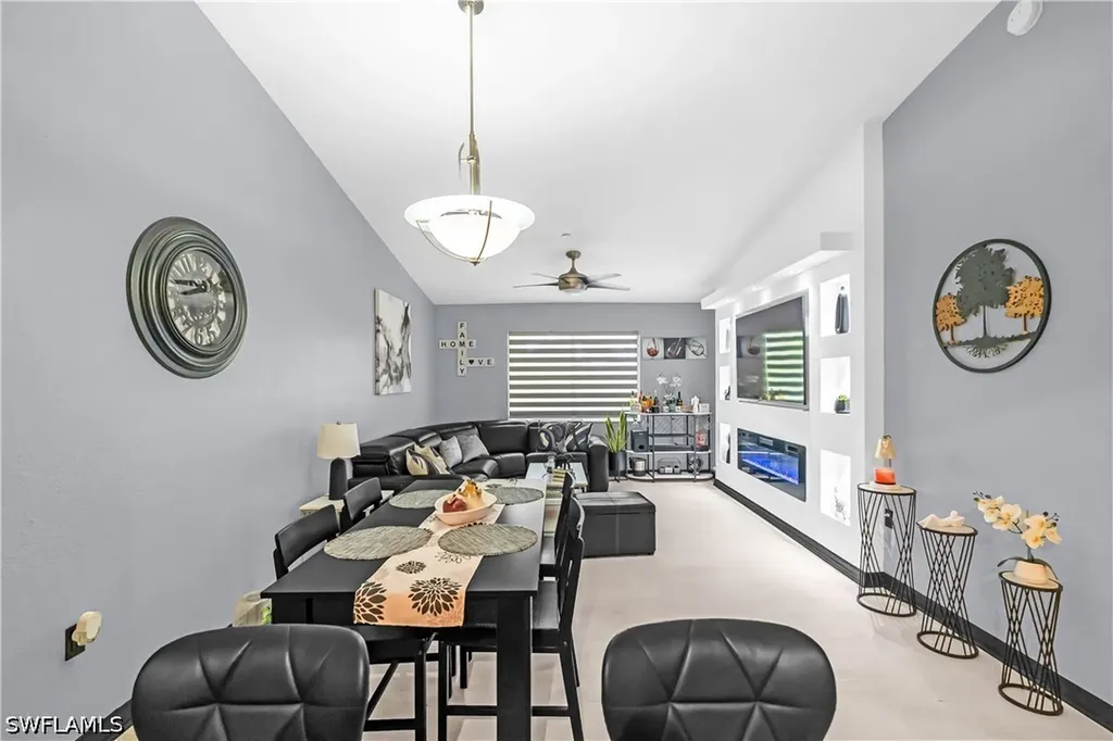 8274 Key Royal Circle Naples FL 34119