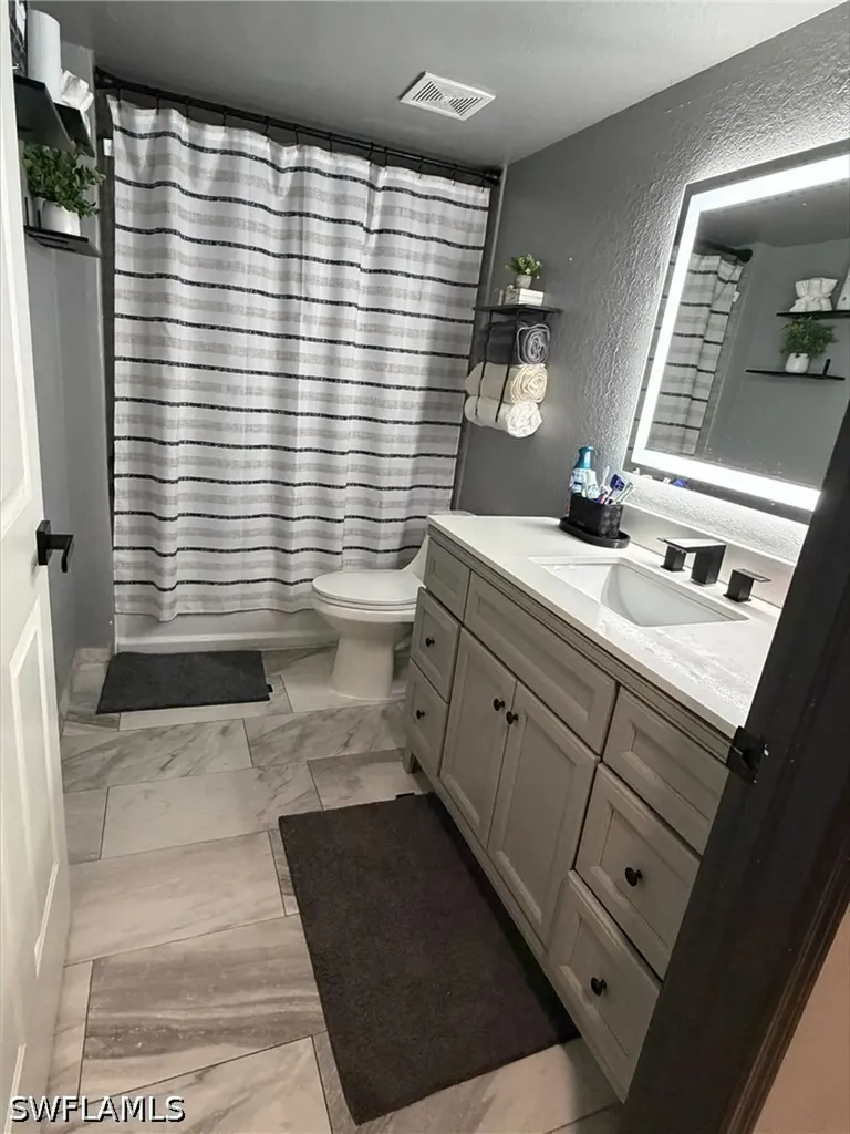 8274 Key Royal Circle Naples FL 34119