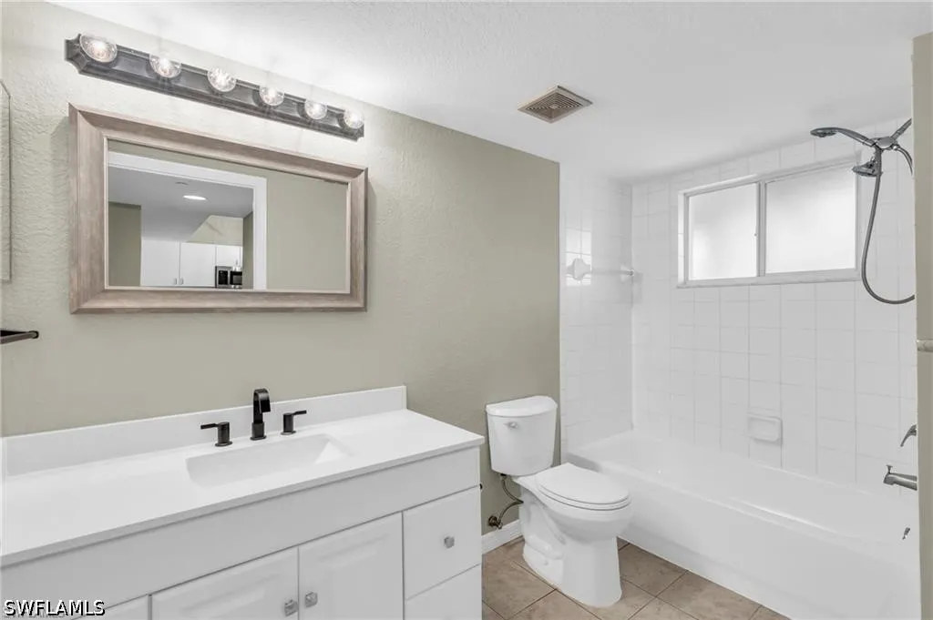 8271 Key Royal Circle Naples FL 34119