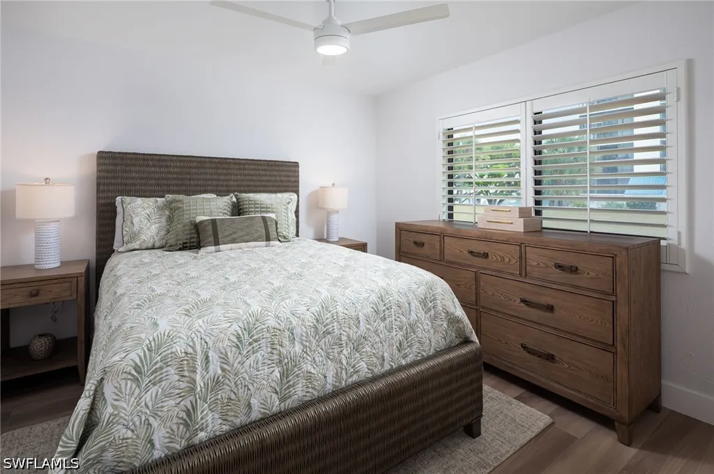 10475 Gulf Shore Drive Naples FL 34108