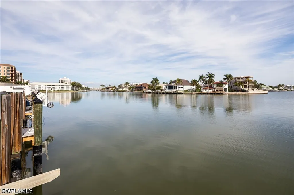 10475 Gulf Shore Drive Naples FL 34108