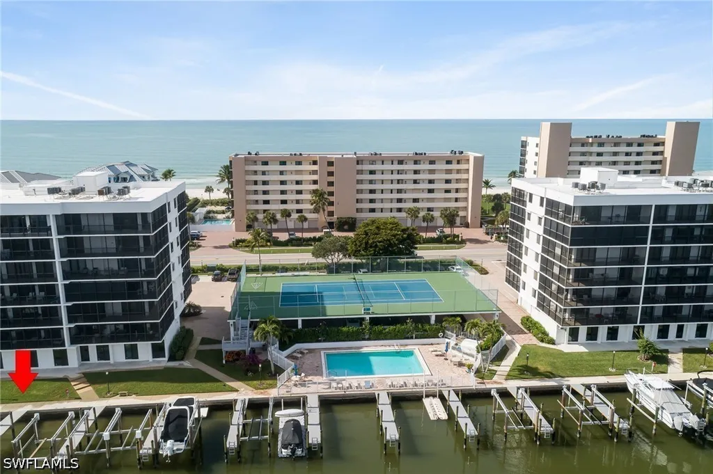 10475 Gulf Shore Drive Naples FL 34108