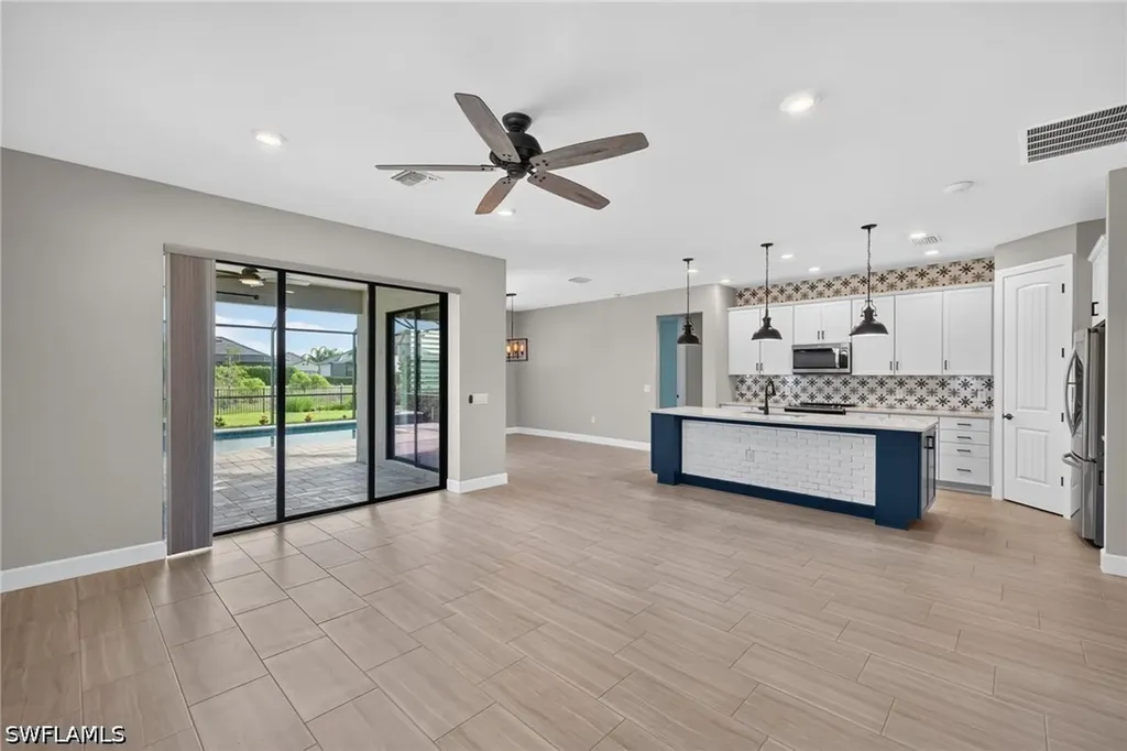 19241 Elston Way Estero FL 33928