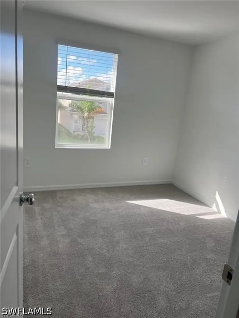 19550 Fairhill Court Lehigh Acres FL 33974