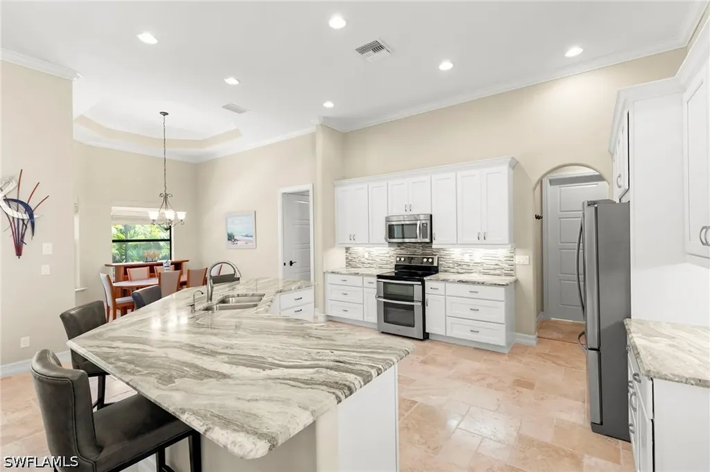 1450 Biscayne Way Marco Island FL 34145