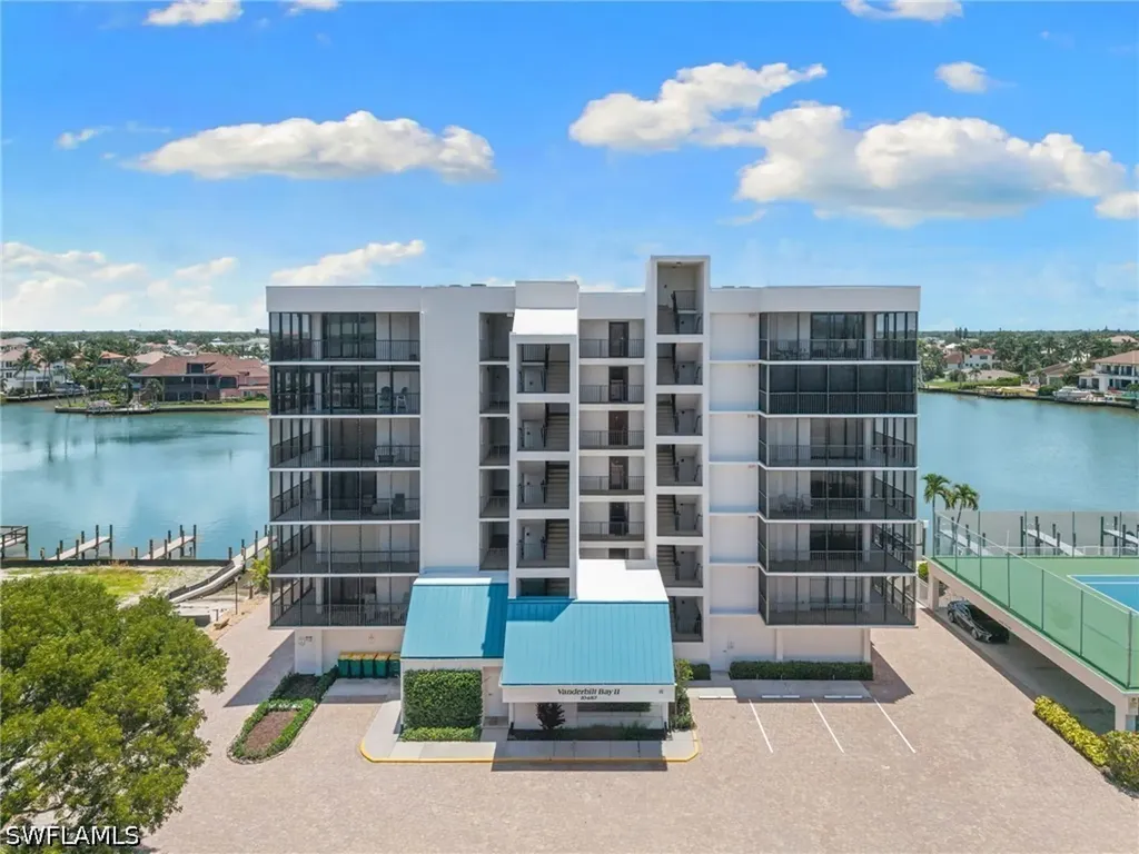 10482 Gulf Shore Drive Naples FL 34108