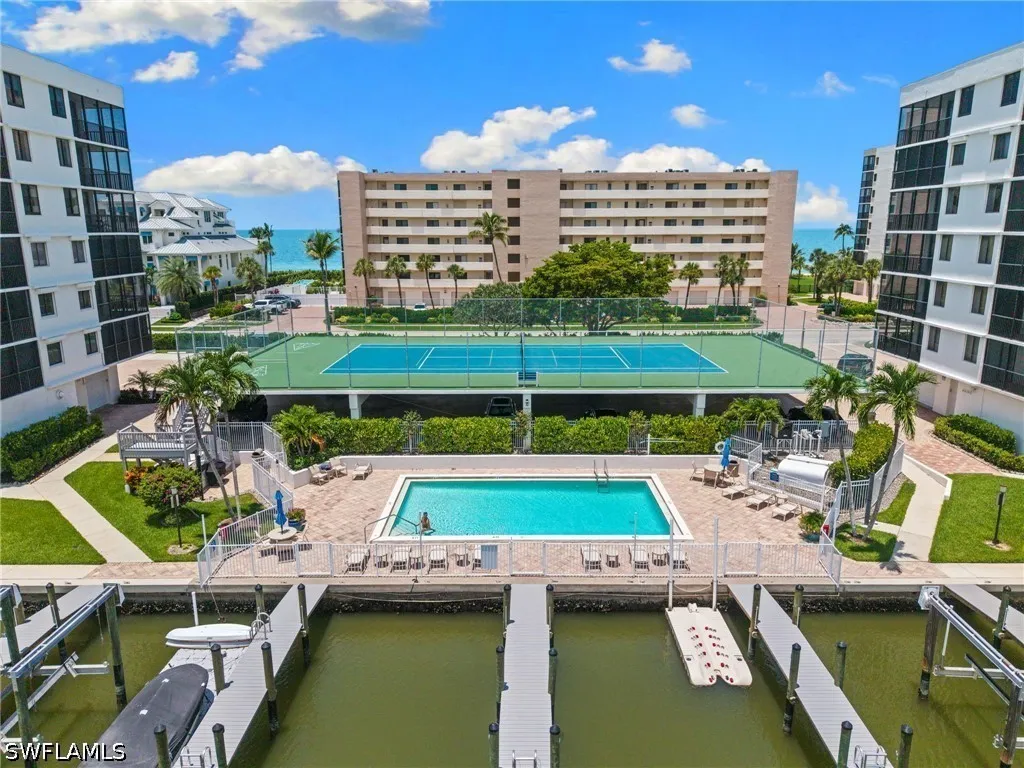 10482 Gulf Shore Drive Naples FL 34108