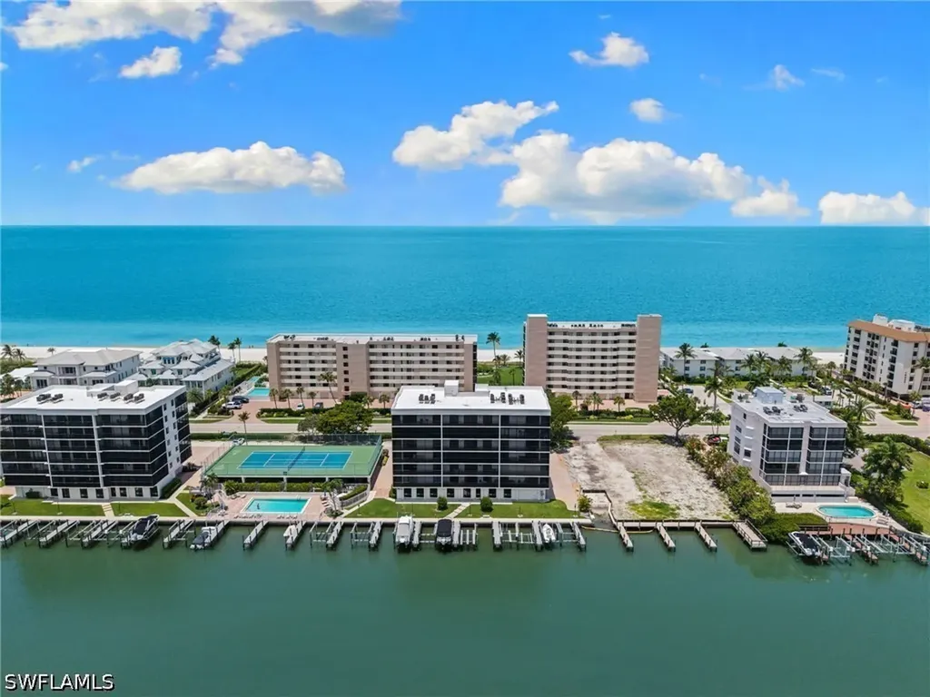 10482 Gulf Shore Drive Naples FL 34108