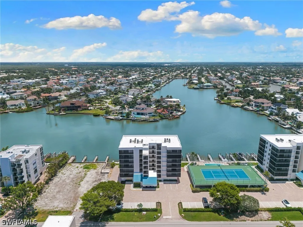 10482 Gulf Shore Drive Naples FL 34108