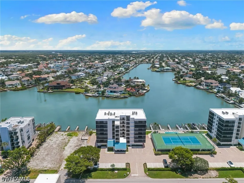 10482 Gulf Shore Drive Naples FL 34108