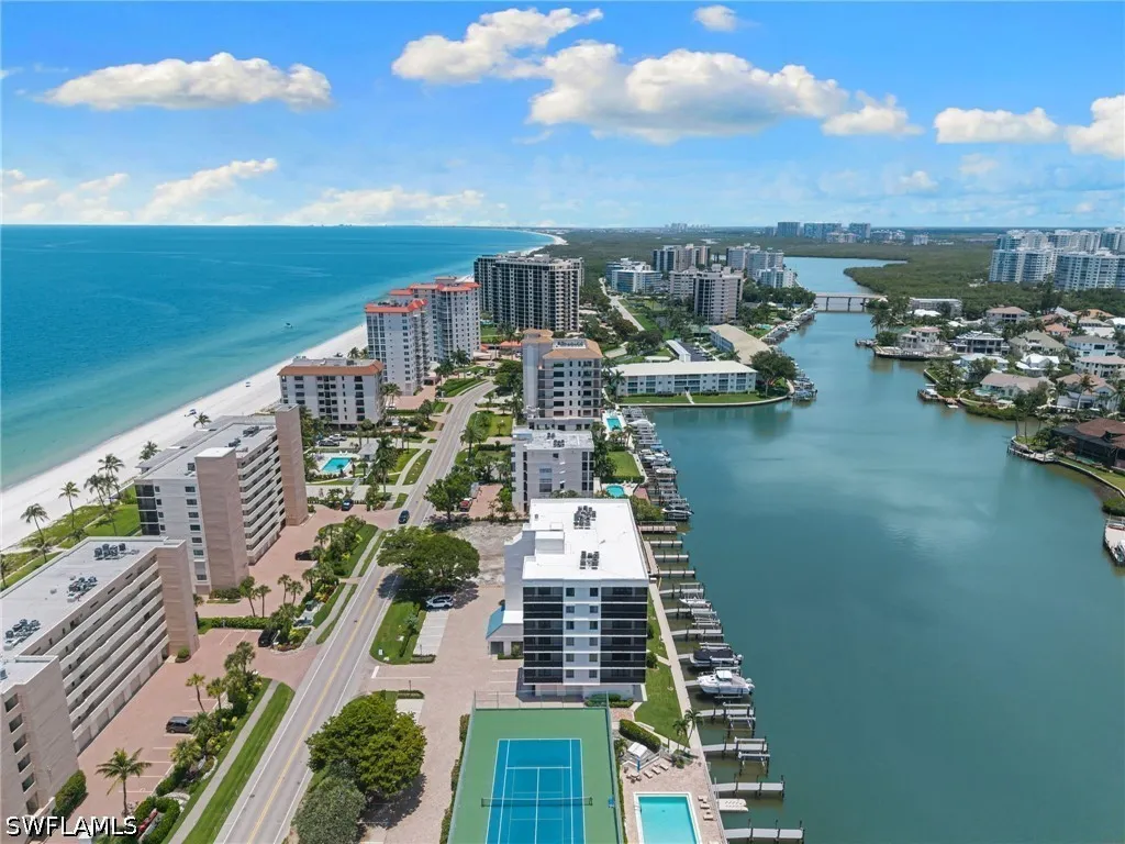 10482 Gulf Shore Drive Naples FL 34108