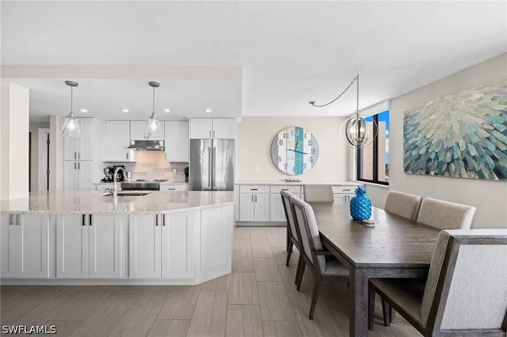 10482 Gulf Shore Drive Naples FL 34108