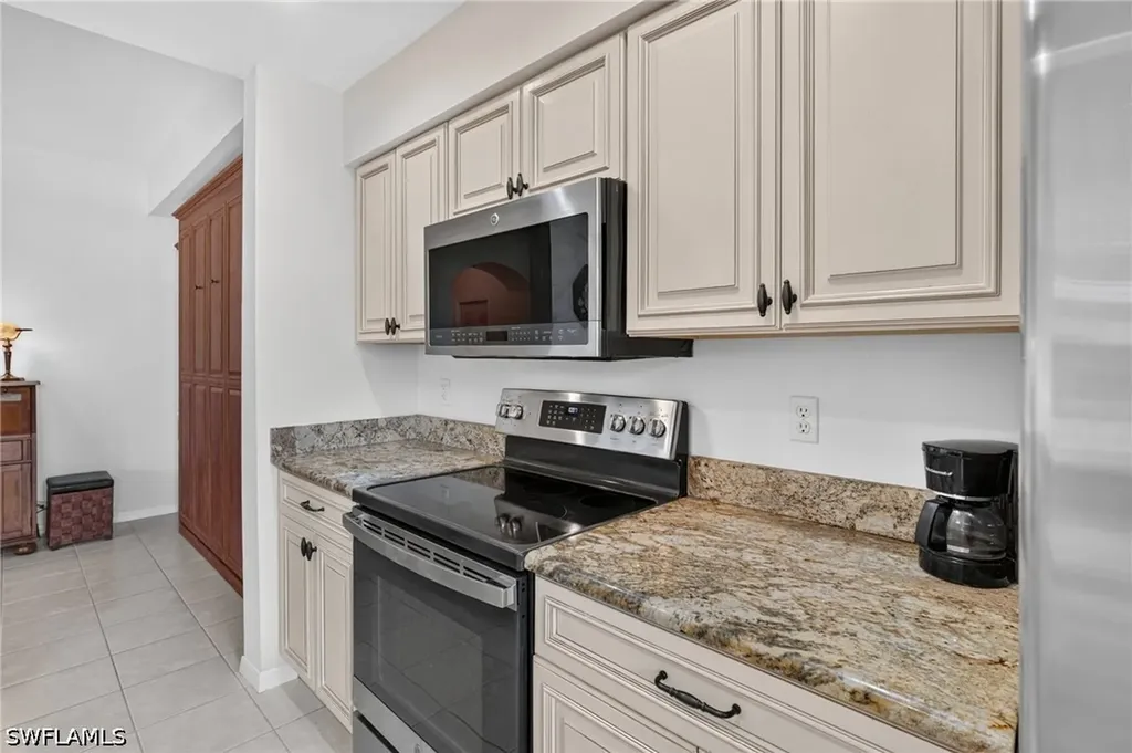 9350 Highland Woods Boulevard Bonita Springs FL 34135