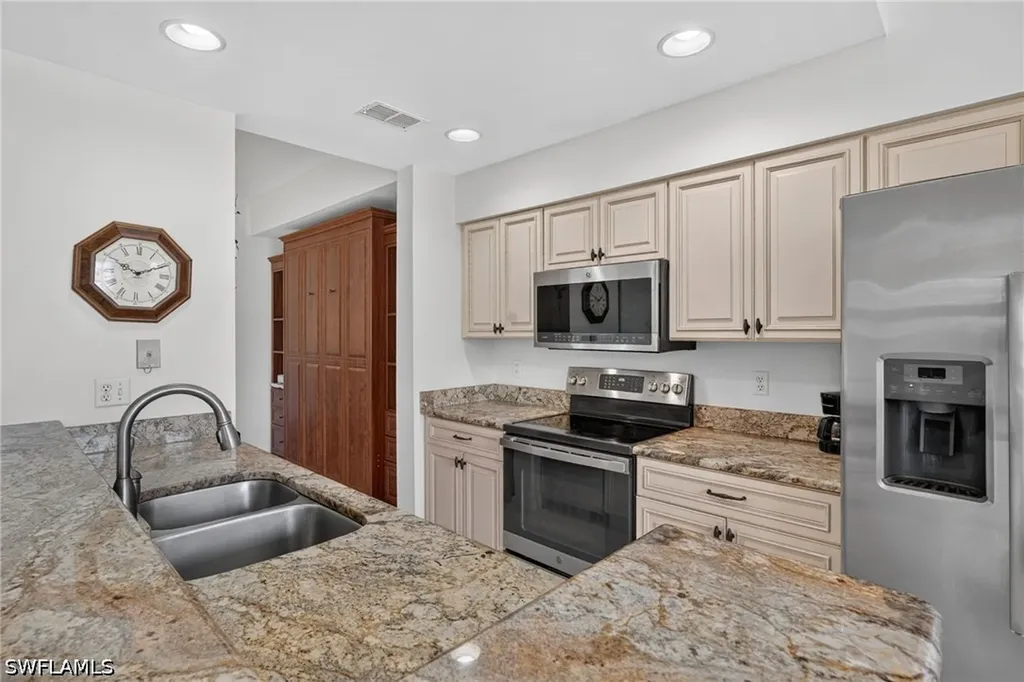9350 Highland Woods Boulevard Bonita Springs FL 34135