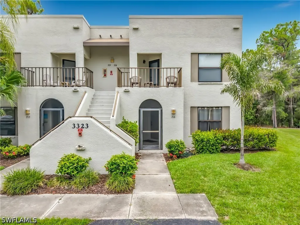 3323 Olympic Drive Naples FL 34105