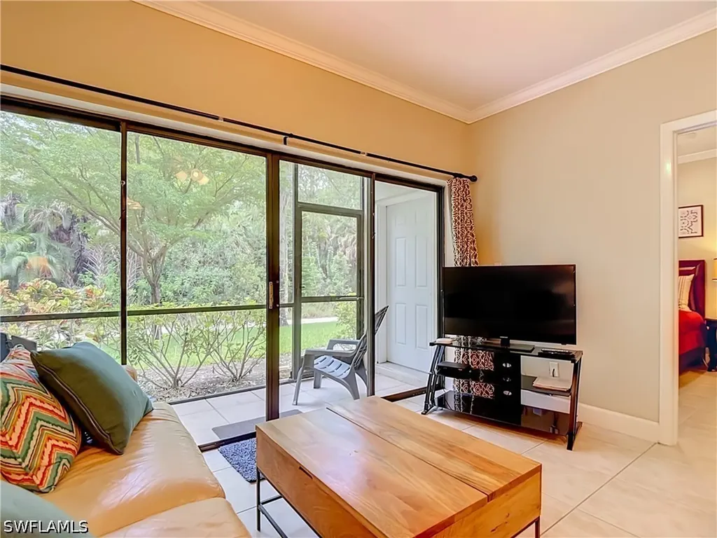 3323 Olympic Drive Naples FL 34105