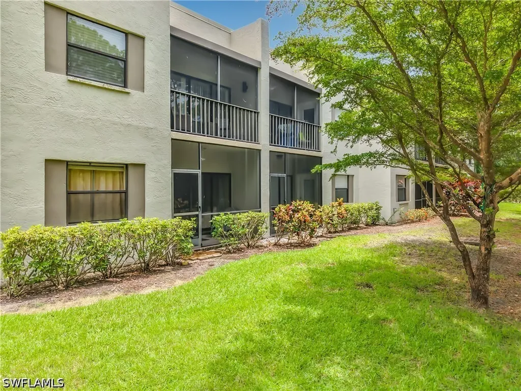 3323 Olympic Drive Naples FL 34105