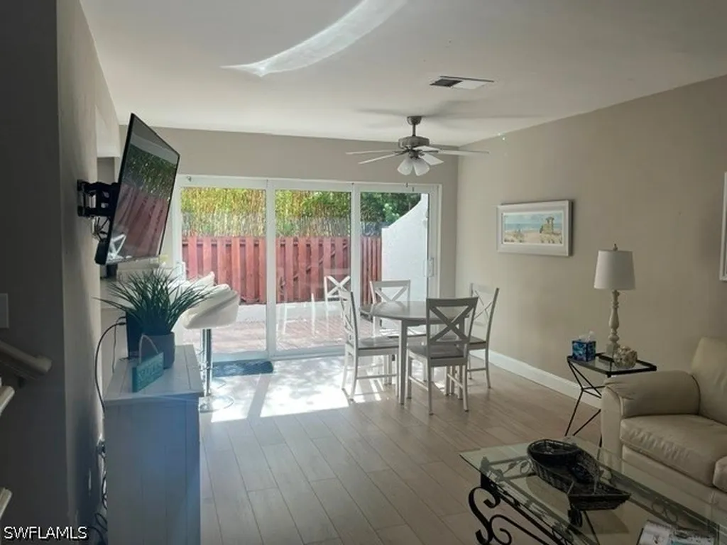 1140 5th Street S Naples FL 34102