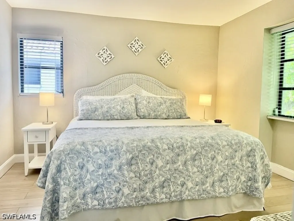 1140 5th Street S Naples FL 34102