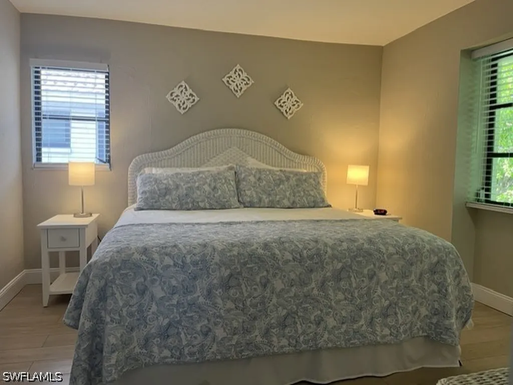 1140 5th Street S Naples FL 34102
