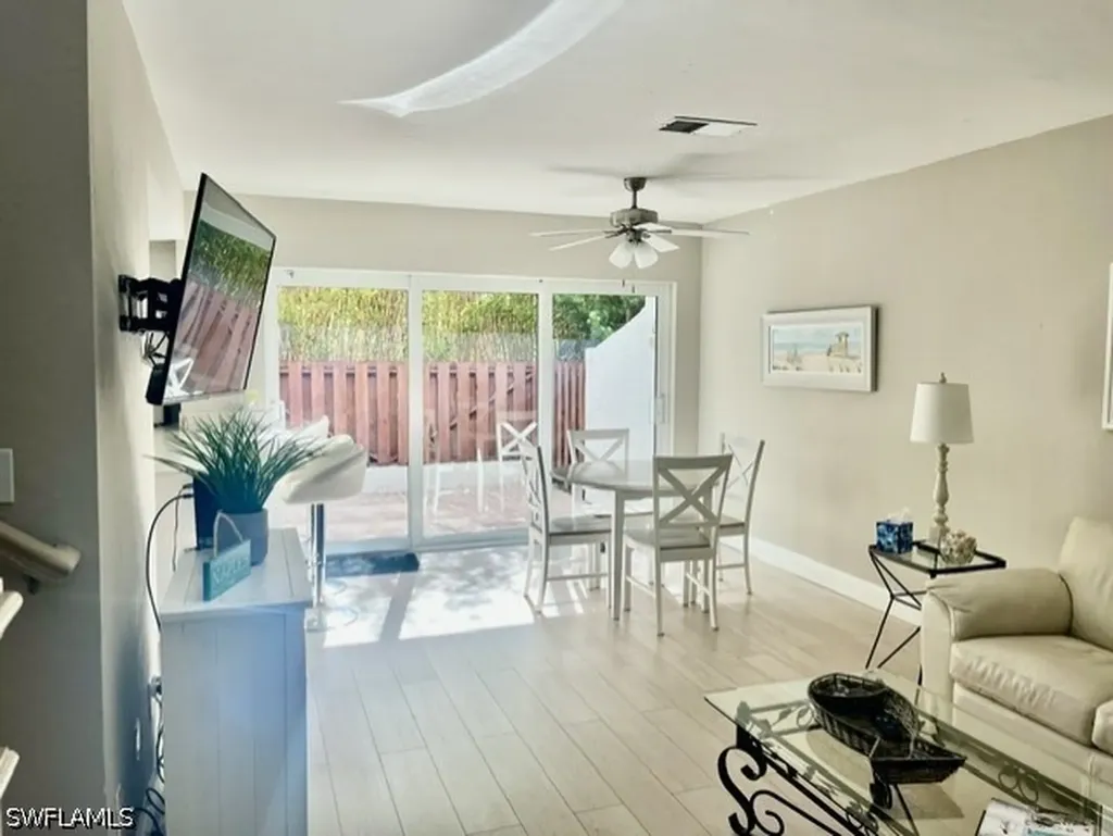 1140 5th Street S Naples FL 34102