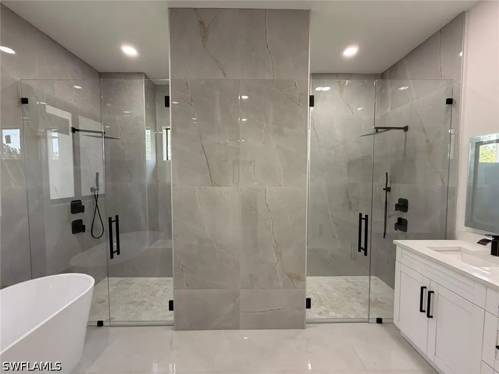 4563 45th Avenue NE Naples FL 34120