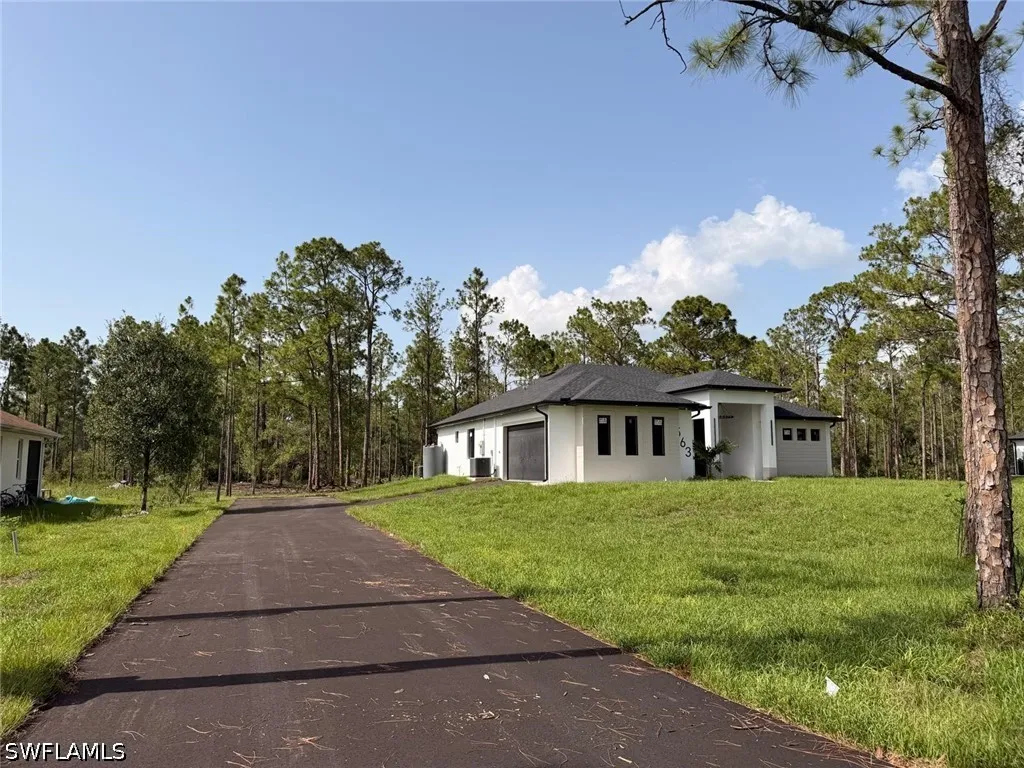 4563 45th Avenue NE Naples FL 34120