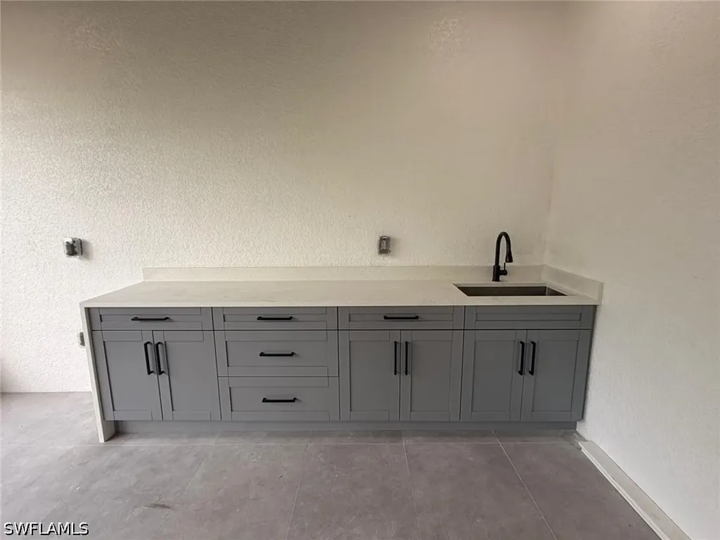 4563 45th Avenue NE Naples FL 34120