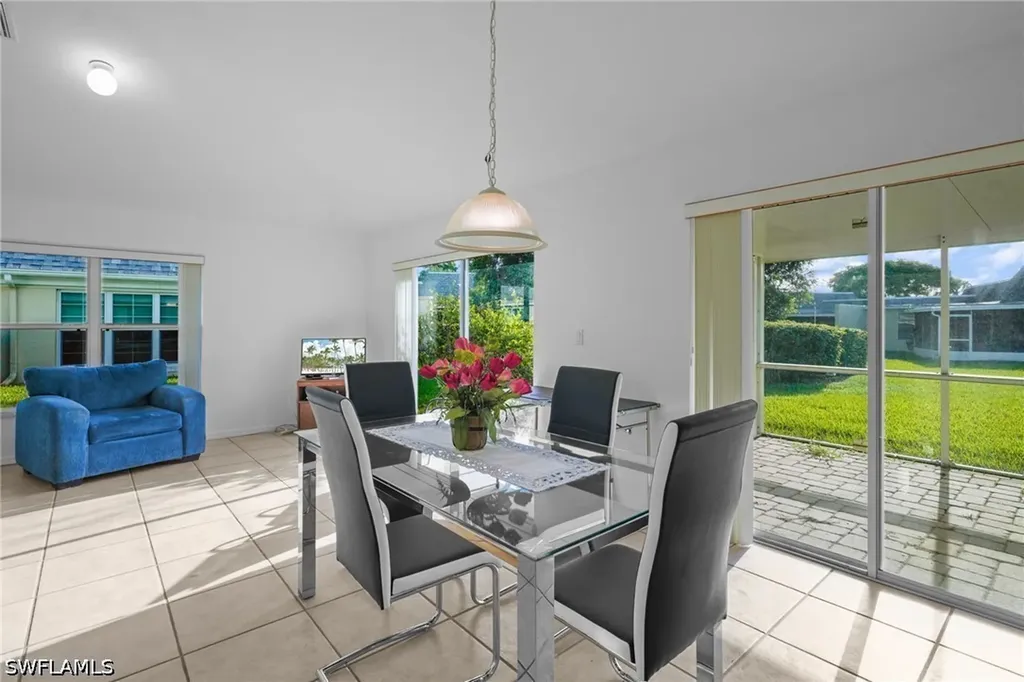 2 E Greens Circle Lehigh Acres FL 33936