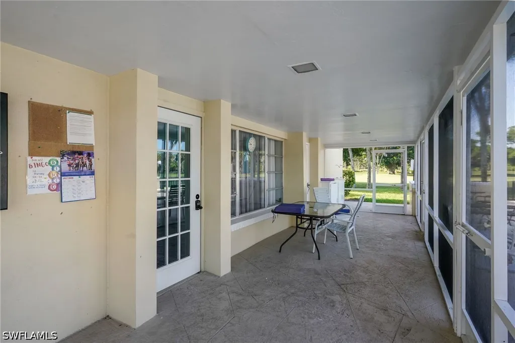 2 E Greens Circle Lehigh Acres FL 33936