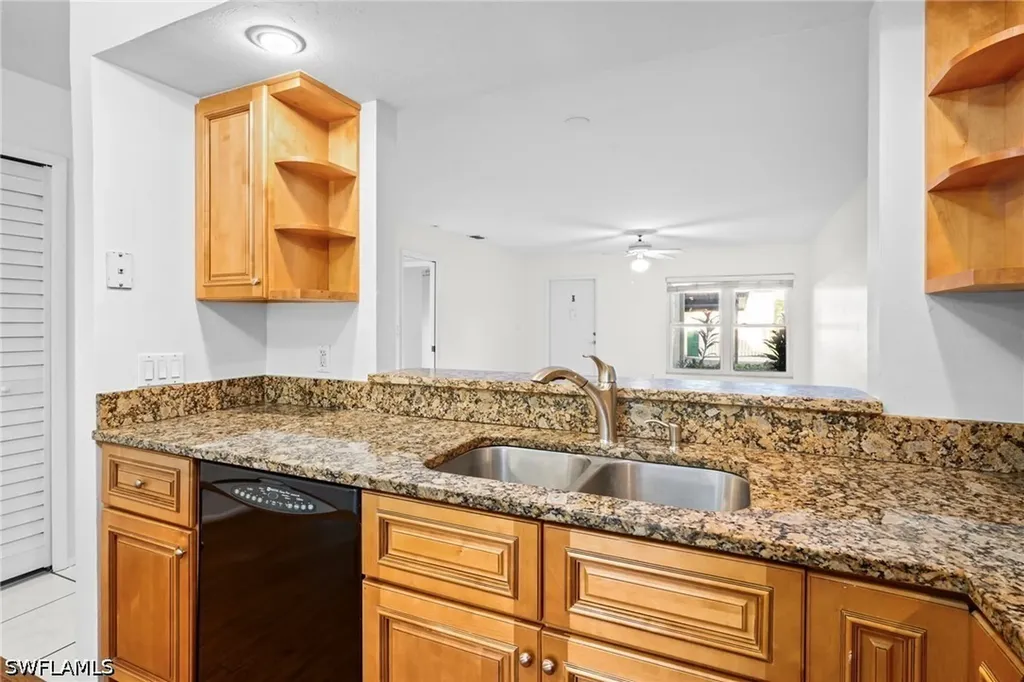 8302 Charter Club Circle Fort Myers FL 33919