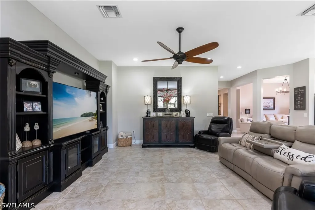 12714 Astor Place Fort Myers FL 33913