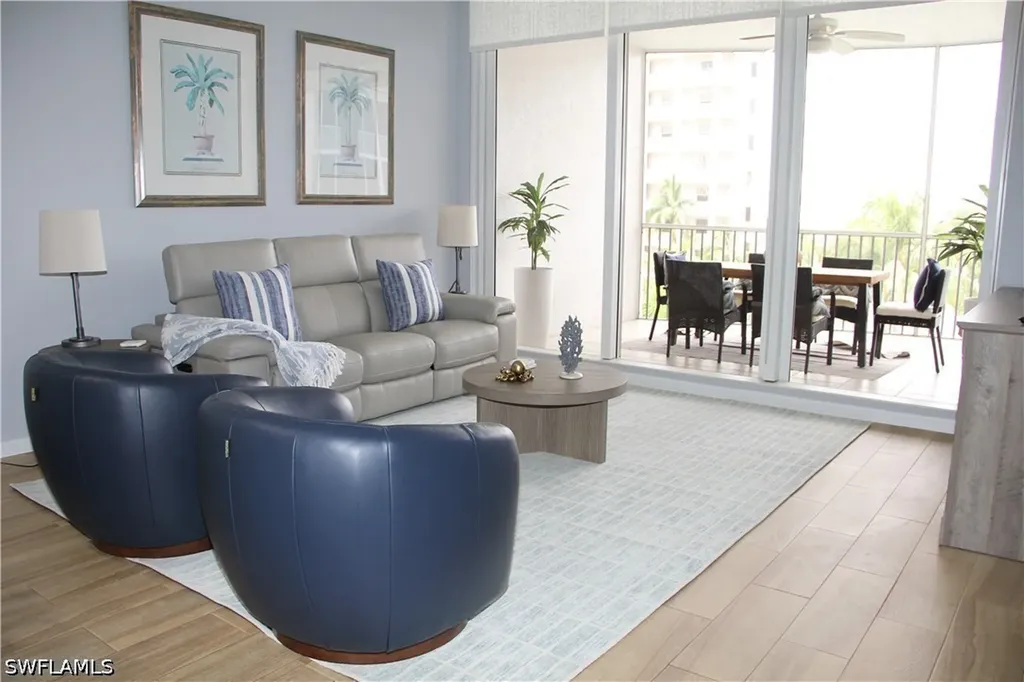 470 Launch Circle Naples FL 34108