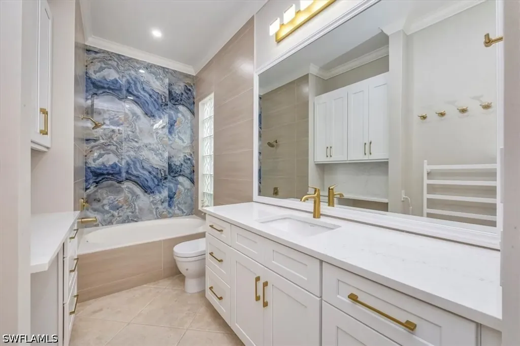 3833 Huelva Court Naples FL 34109