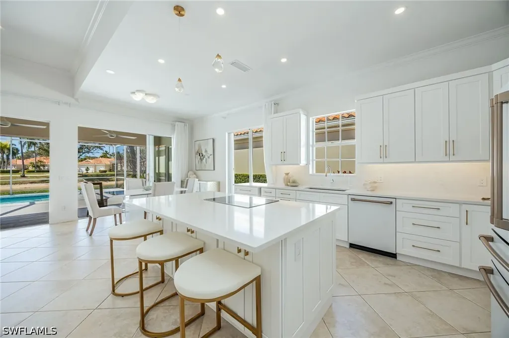 3833 Huelva Court Naples FL 34109