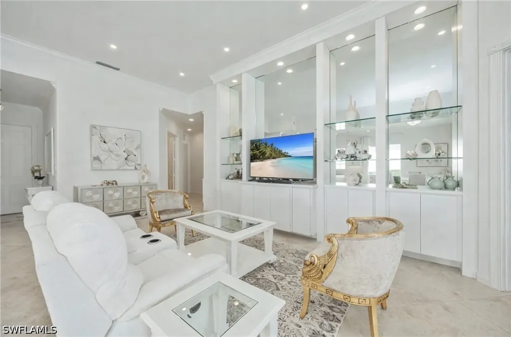 3833 Huelva Court Naples FL 34109