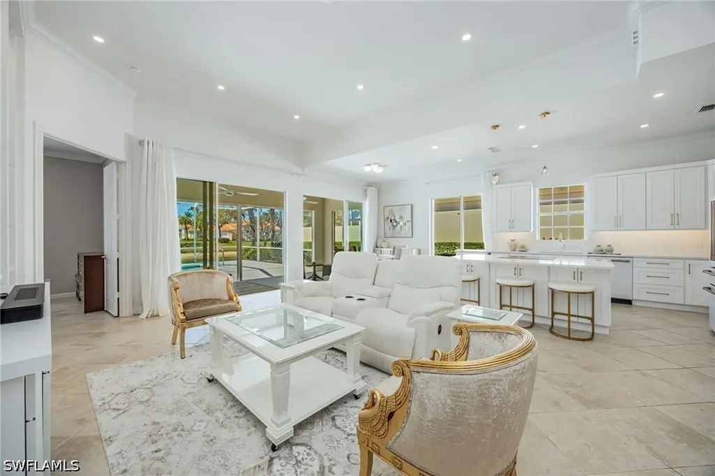 3833 Huelva Court Naples FL 34109