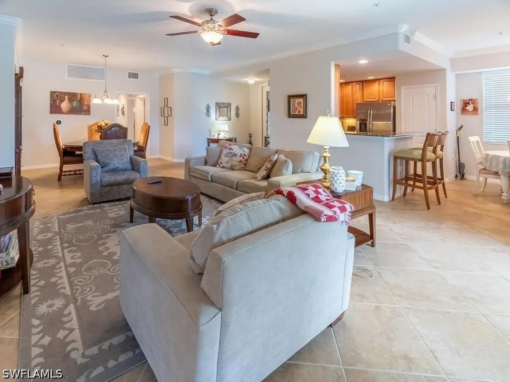 9115 Napoli Court Naples FL 34113