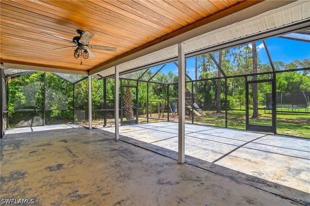 2240 19th Street SW Naples FL 34117