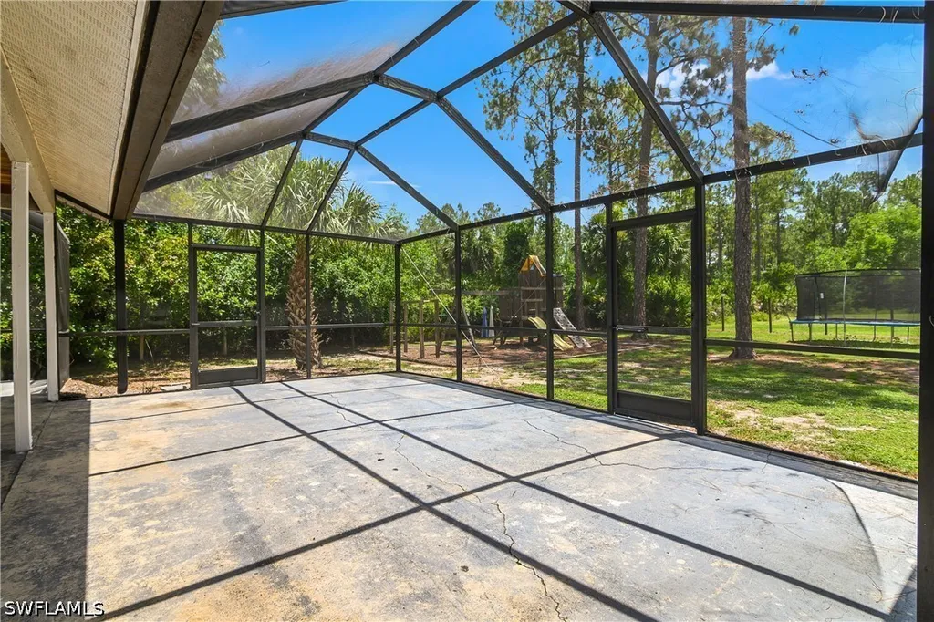 2240 19th Street SW Naples FL 34117