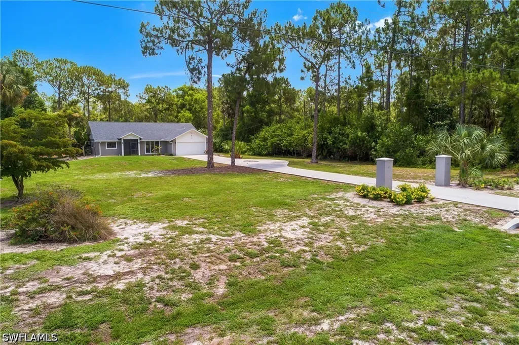 2240 19th Street SW Naples FL 34117