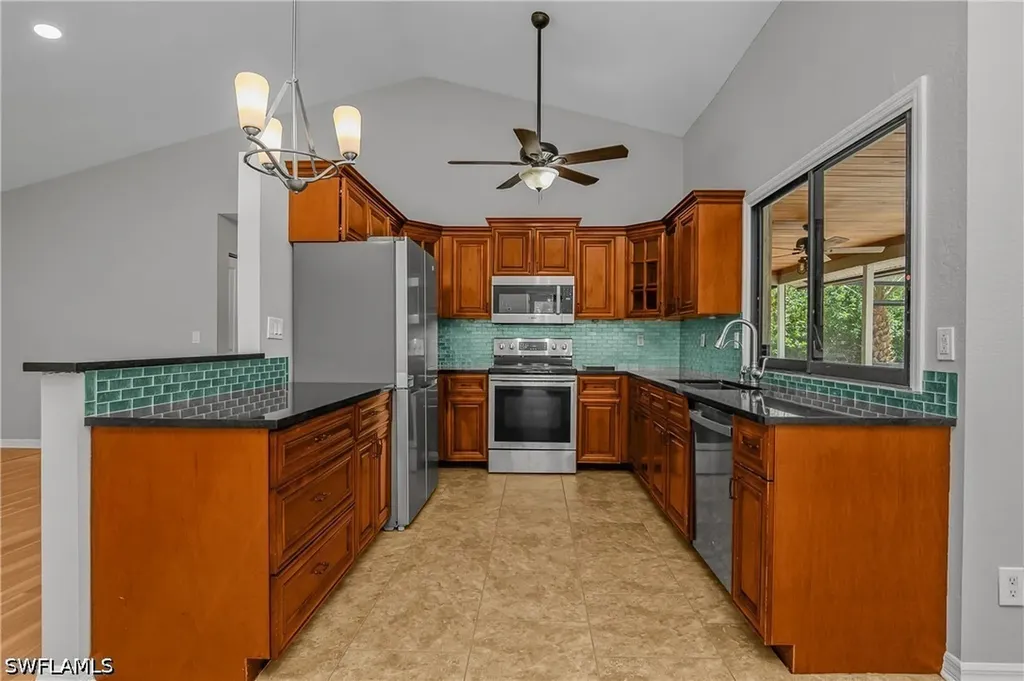 2240 19th Street SW Naples FL 34117